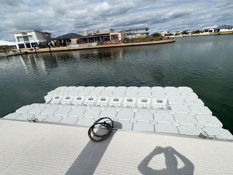 079918_09390eb778934c66aa3cf008e3d8eefb~mv2