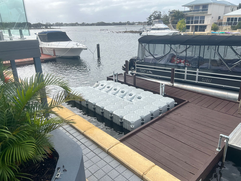 079918_a6d28f022ef74015a9c848627db4746d~mv2