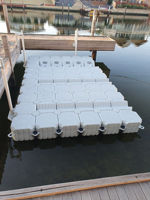 079918_e6136180766d498faf3ee3ecb55eded8~mv2